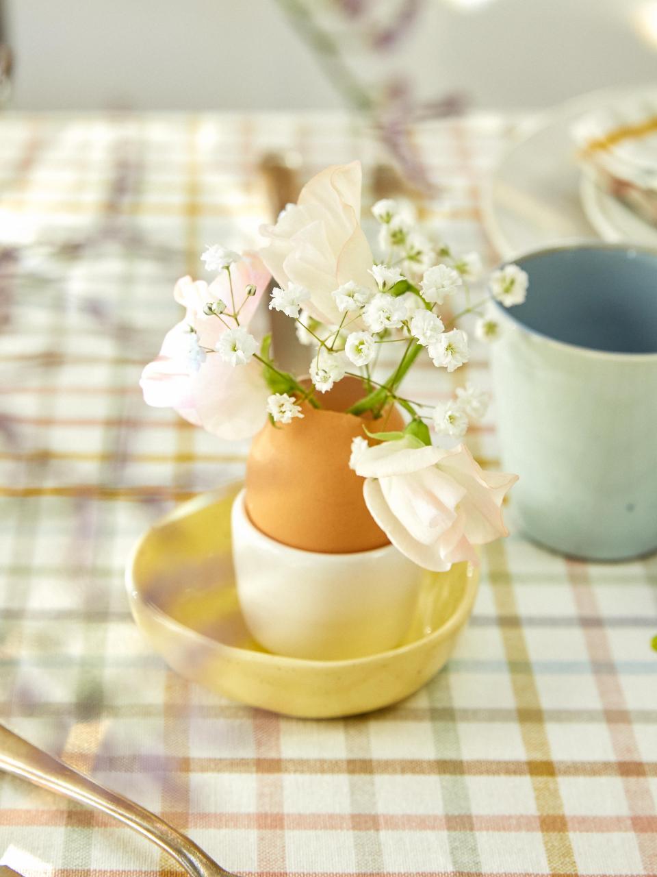 vase en coquille d'œuf _Lajoiedesfleurs.fr