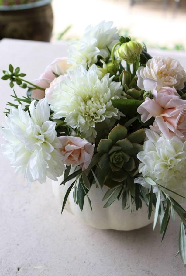 Lajoiedesfleurs.fr C’est Citrouille! Lajoiedesfleurs.fr citrouille halloween fleurs vase