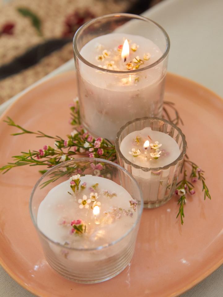 DIY : des bougies à la fleur de cire