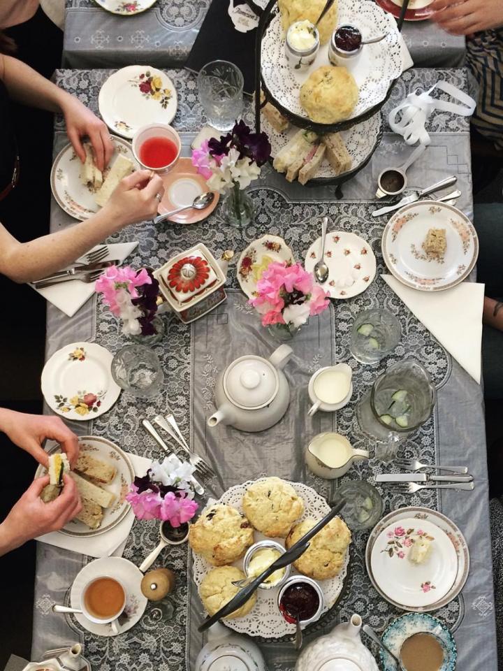Tasse brunch fleurs deco art de la table lajoiedesfleurs.fr