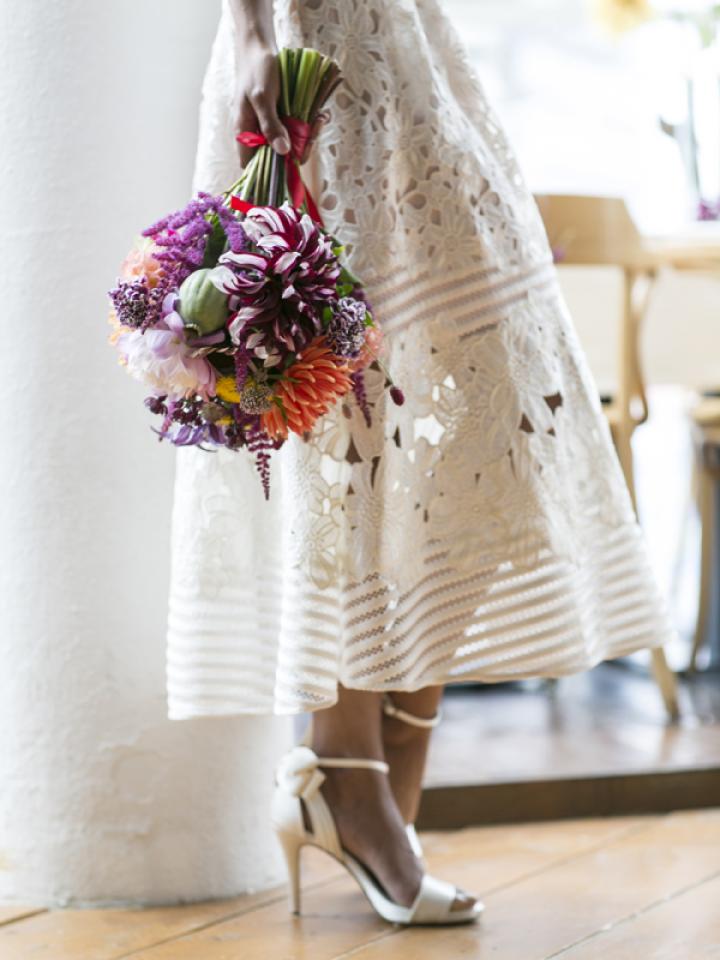 Dites « Je le veux » avec des dahlias  ! Lajoiedesfleurs.fr