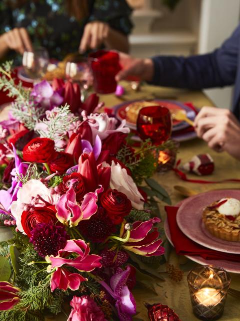 Centre de table fleuri pour Noël_Lajoiedesfleurs.fr