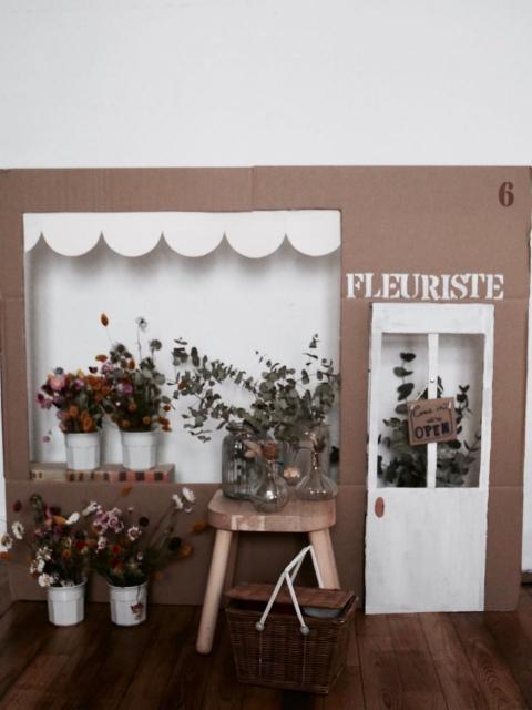 Des cartons et des fleurs_ Et Dieu Créa _Lajoiedeslfeurs.fr