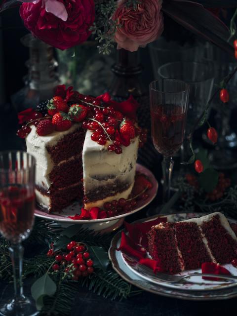 Rezept: Red Velvet Cake mit roten Rosen Tollwasblumenmachen.de