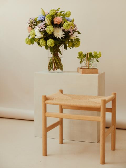 Un bouquet Paix intérieure avec du Viburnum | Lajoiedesfleurs.fr